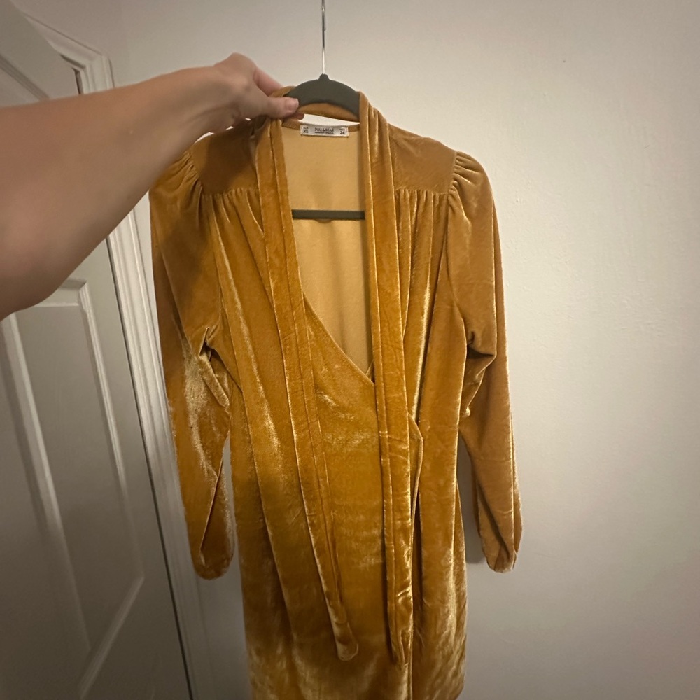 Pull&Bear Mustard Velvet Jacket